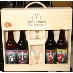 Syndikatet, Trækasse med 4 øl og 2 glas